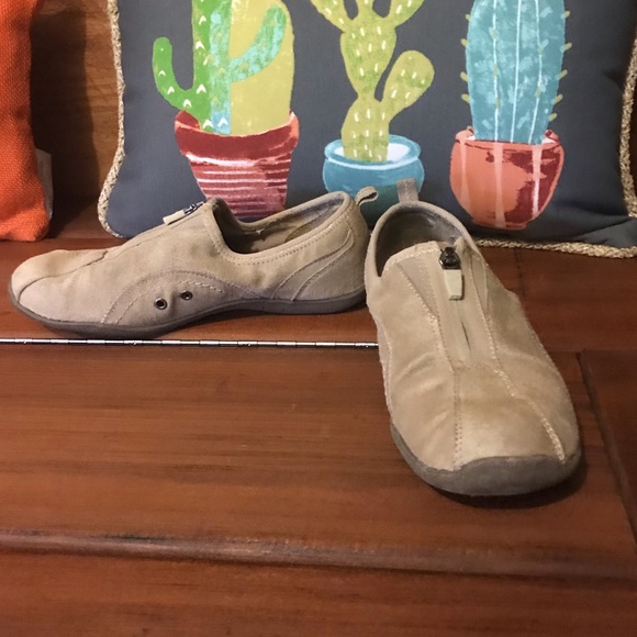 Dr. Scholl’s Fremont tan loafer - Picture 2 of 8